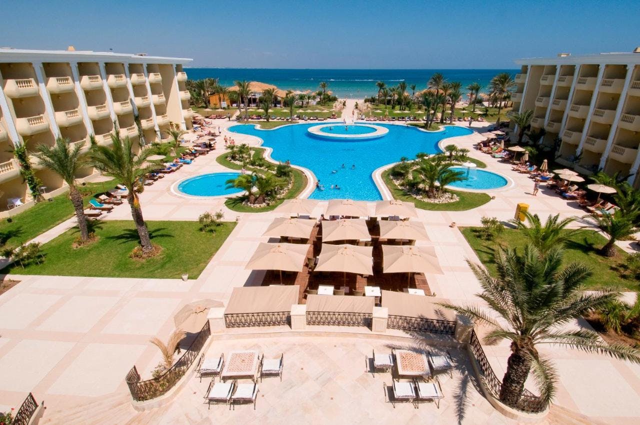 Keliaukite karšto poilsio į Afrikoje esantį Royal Thalassa Monastir 5* viešbutį ir atidarykite vasaros sezoną atostogose