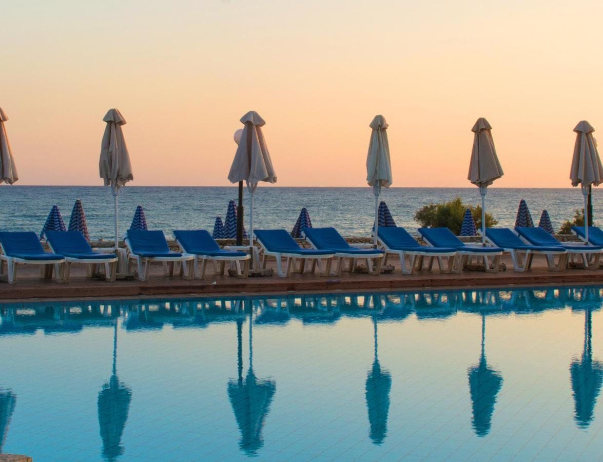 Saulės šilumos ir geros nuotaikos kupinas poilsis Graikijoje, Silva Beach 4* viešbutyje